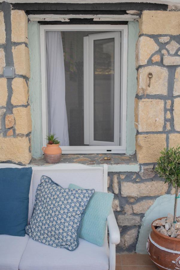 דירה Philoxenia Traditional House
