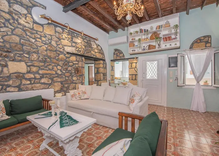 Philoxenia Traditional House