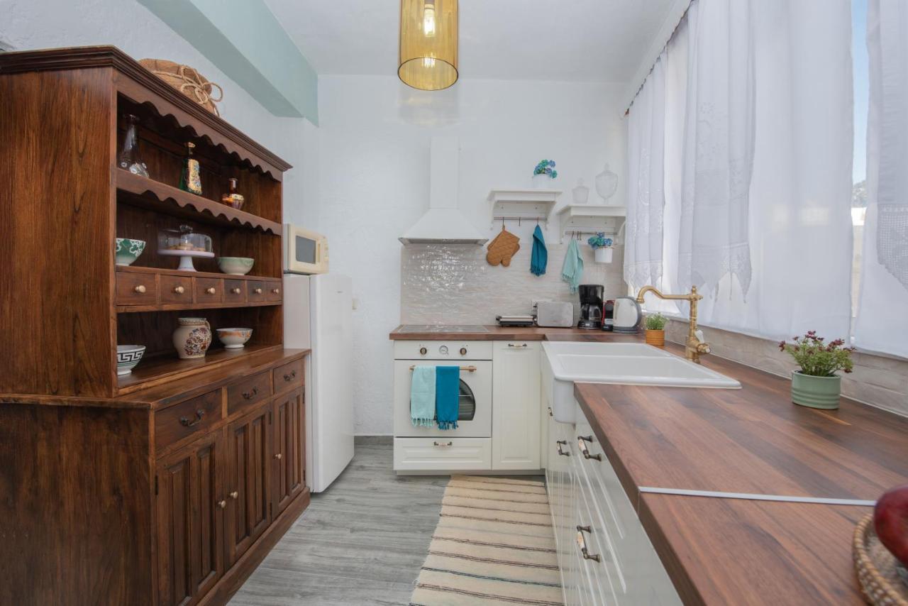 Philoxenia Traditional House Pastida