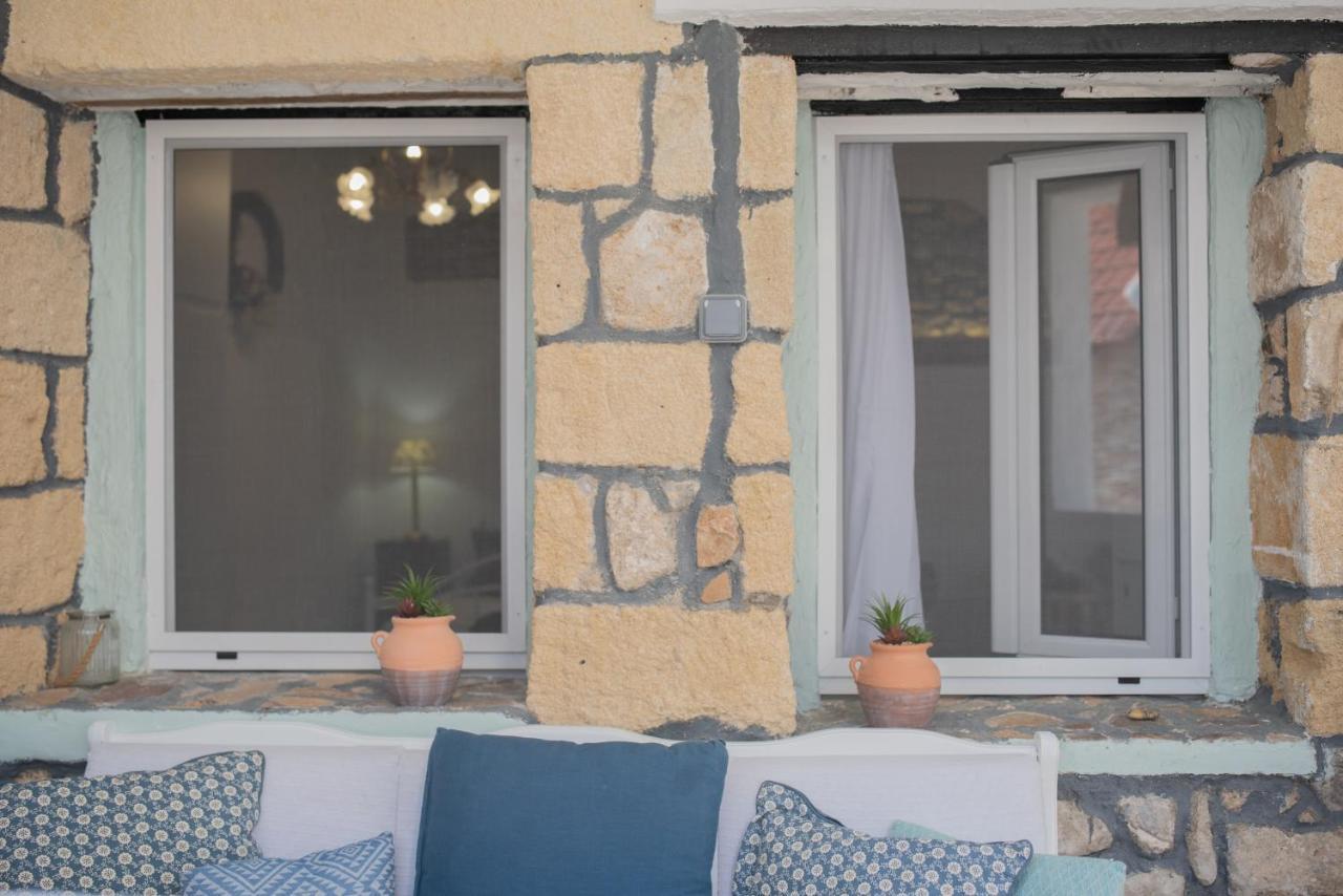 Apartment Philoxenia Traditional House *