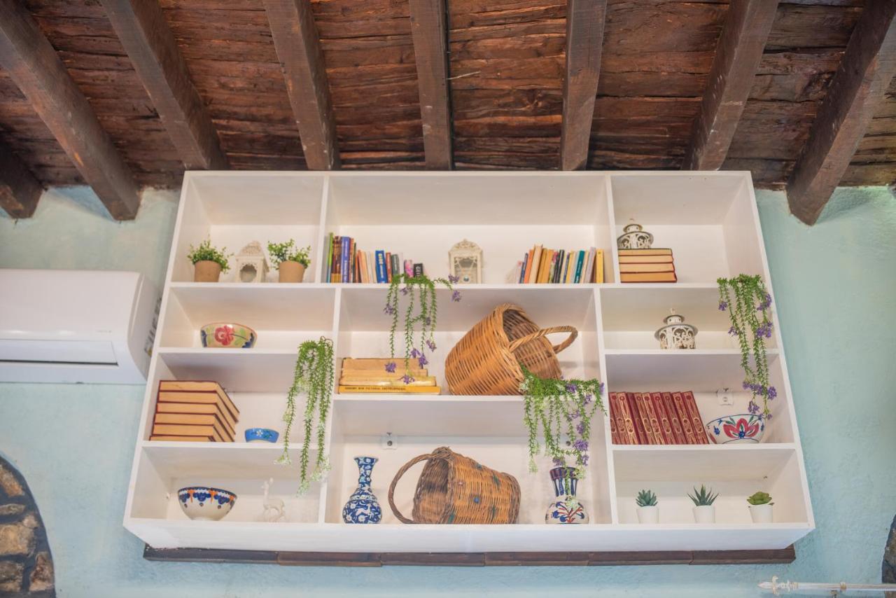 Apartment Philoxenia Traditional House *